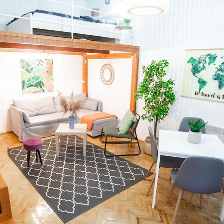 Lovely Apartment In Erzsebetvaros A57 Budapesta Exterior foto